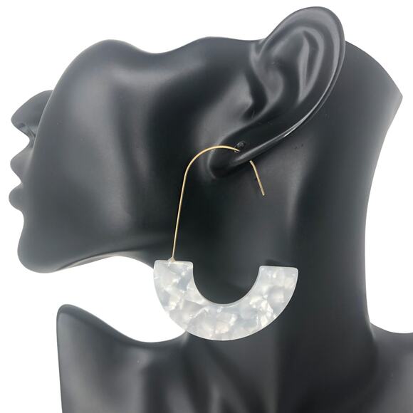 White Resin Drop Earrings - Picture 2 of 4